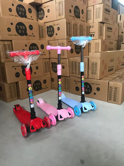 3-Wheel Kick Scooter for Toddlers & Kids Ages 2-5 – LED Light-Up Wheels, Lean-to-Steer, & 3 Adjustable Heights.